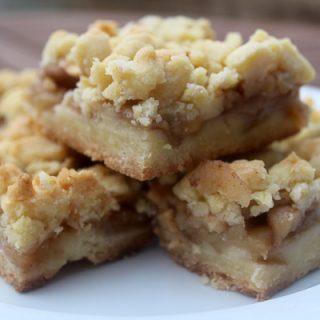 Apple Shortbread with Crumb Topping