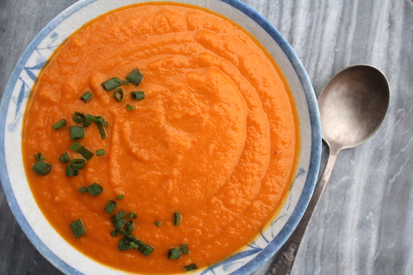 Instant Pot Carrot Ginger Soup