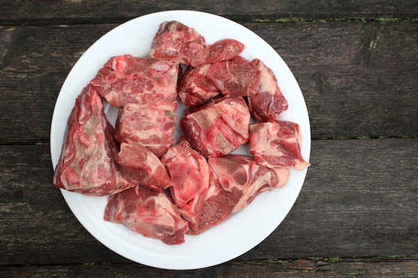 Plate of lamb neck cuts for Icelandic Lamb Soup