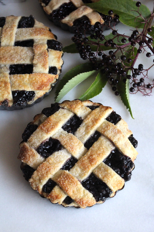 Homemade elderberry tarts (mini pies)