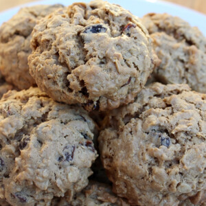 Einkorn Oatmeal Raisin Cookies Recipe