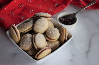 Finnish Teaspoon Cookies (Lusikkaleivät)