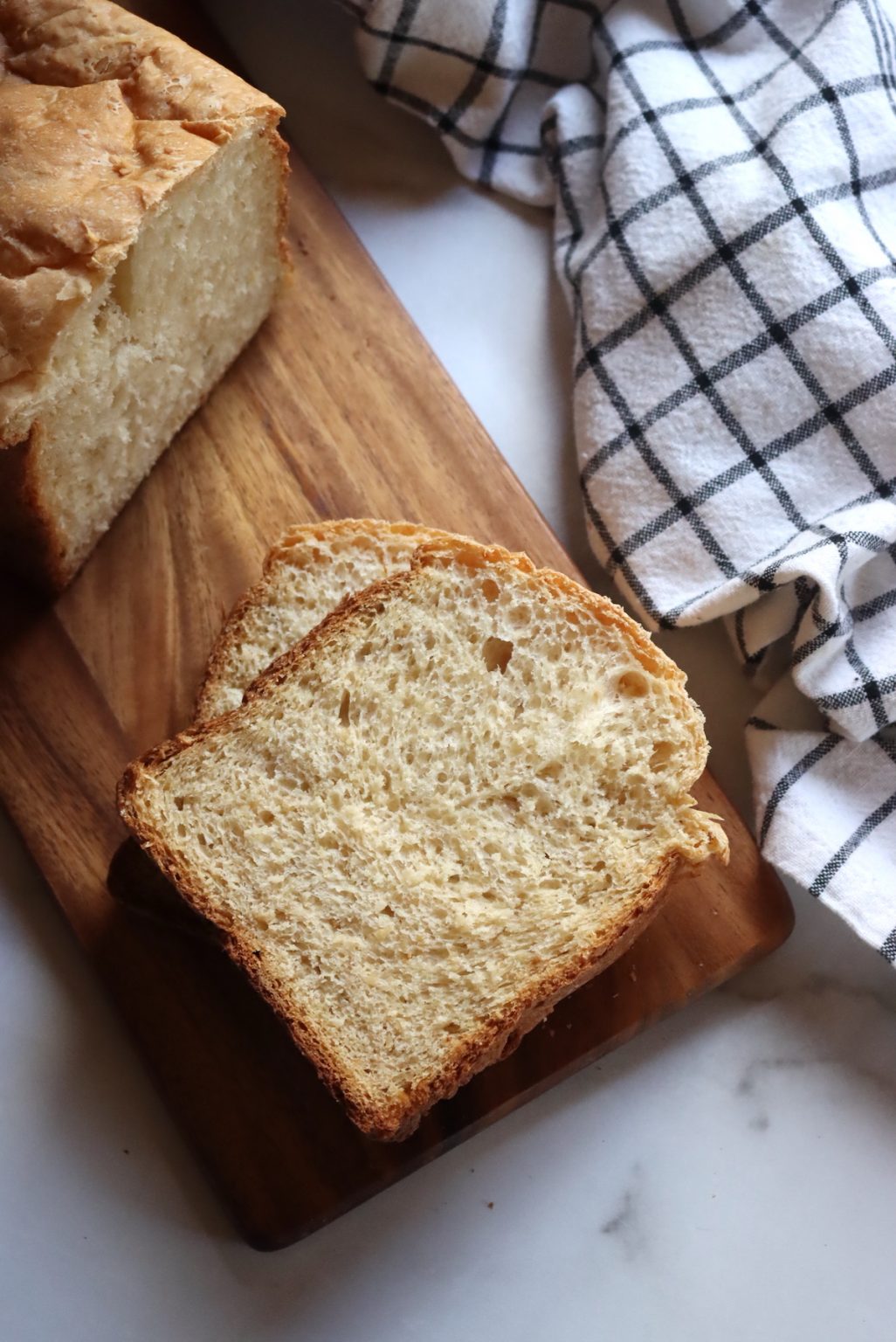 Bread Machine Honey Oat Bread