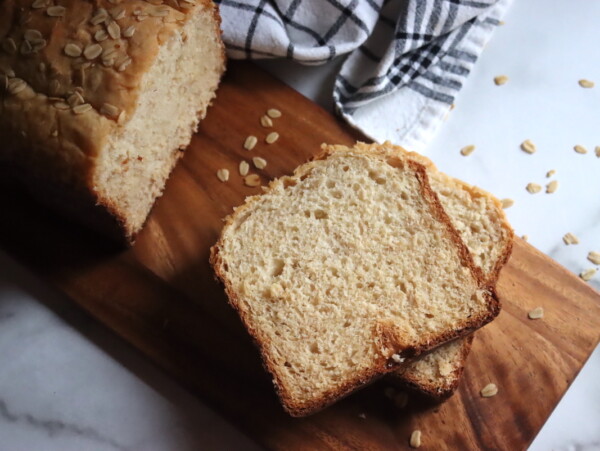 Bread Machine Buttermilk Maple Oat Bread