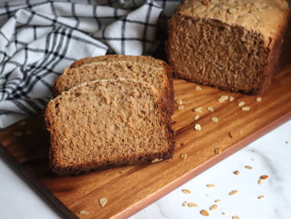 Bread Machine Honey Wheat Oatmeal Bread