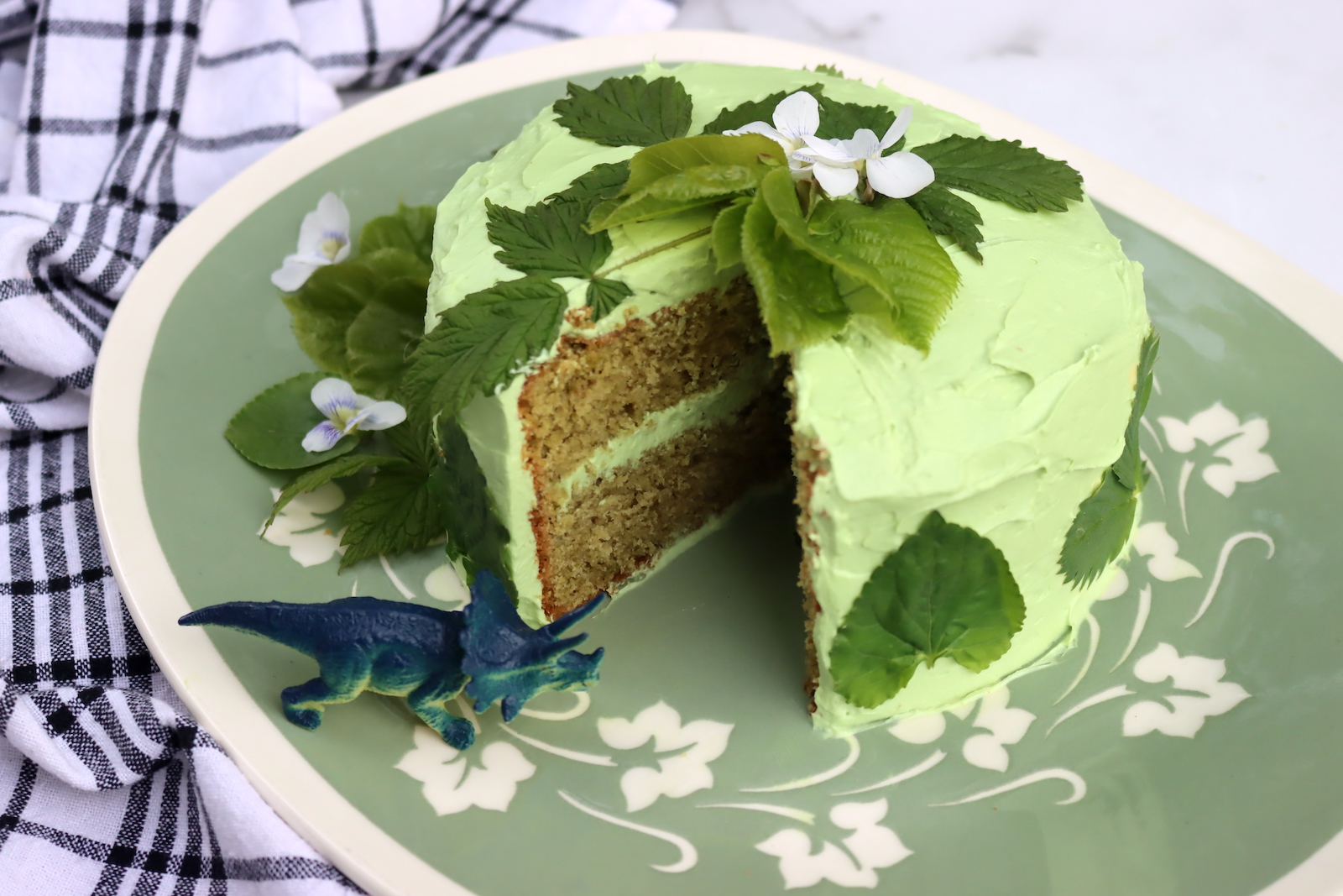 Wild Leaf Cake