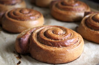 whole wheat cinnamon rolls